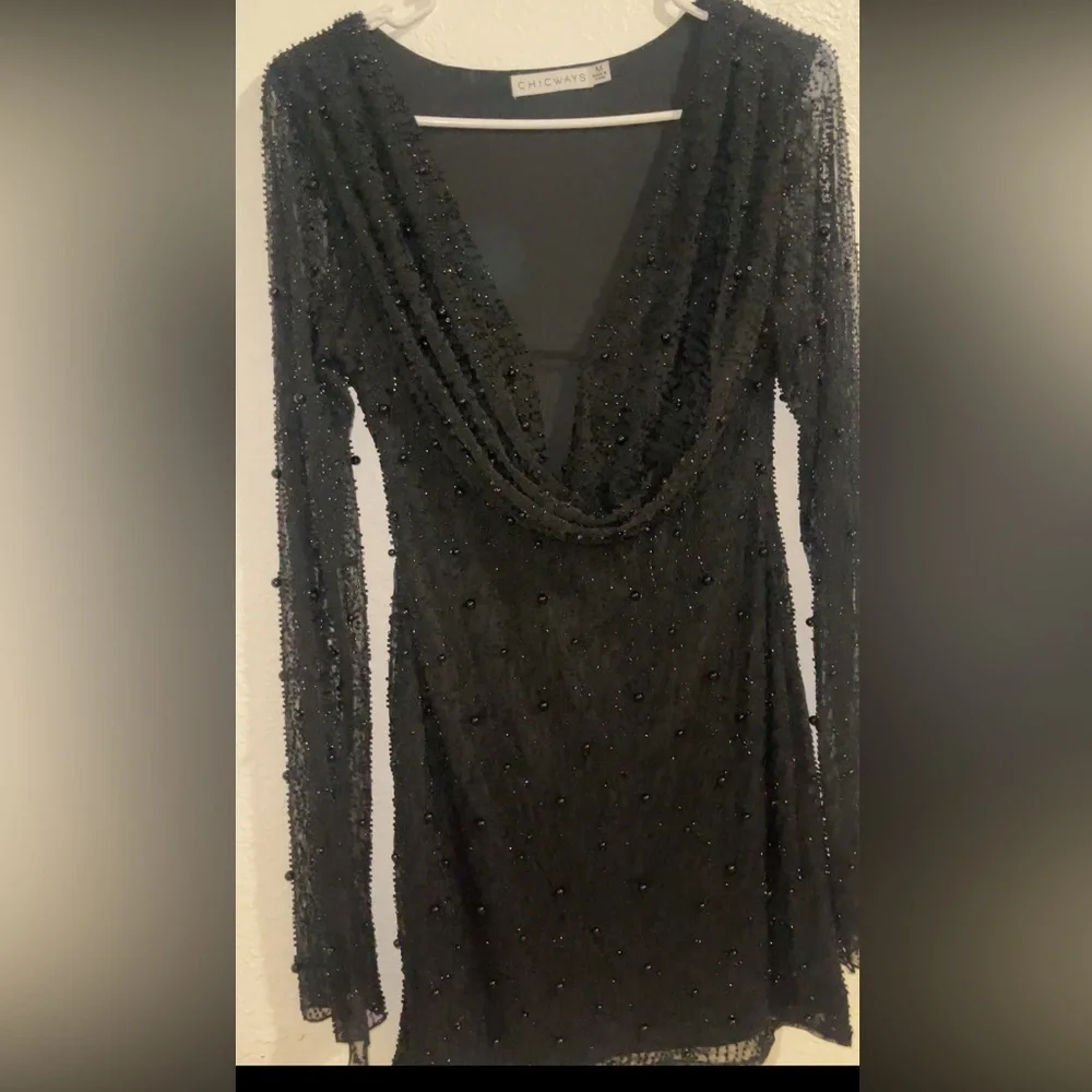 Elegant Black Lace Dress - Picture 7 of 8